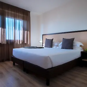Eden Hotel